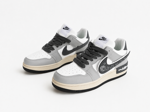 Кросівки у стилі Nike SB Dunk Low x Stussy Унісекс No brend Біло-сірий 41 (25,5 см) Код: w190 white-grey