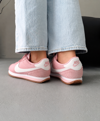 Кросівки Nike Cortez Vintage Suede Жіночі No brend Рожевий 41 (25,5 см) Код: B1359 pink