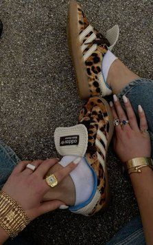 Кросівки adidas samba wales bonner leopard жіночі Adidas Леопардовий принт (IE0578 leo (38 (24 см))